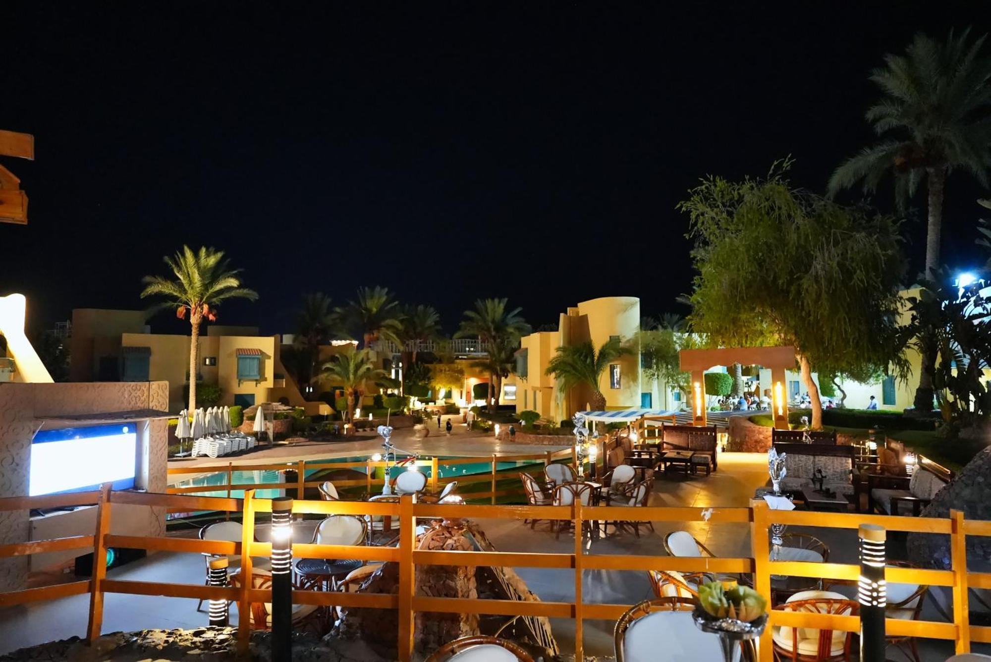 Eagles Downtown Zahabia Resort & Aqua Park Hurghada Exterior photo